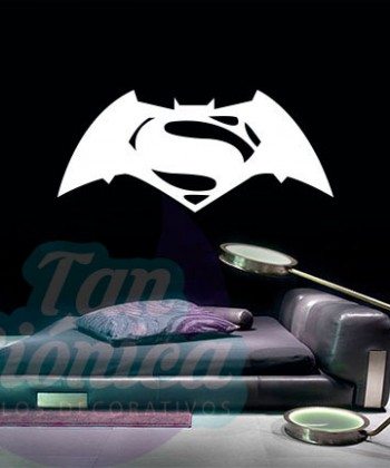 Superman vs Batman. Vinilo adhesivo decorativo, sticker económicos y baratos para el hogar.